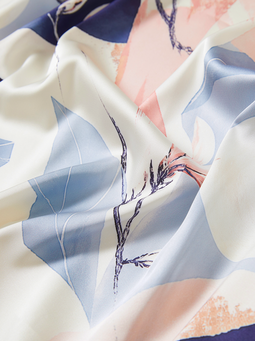 Morning Mist Fringe Robe