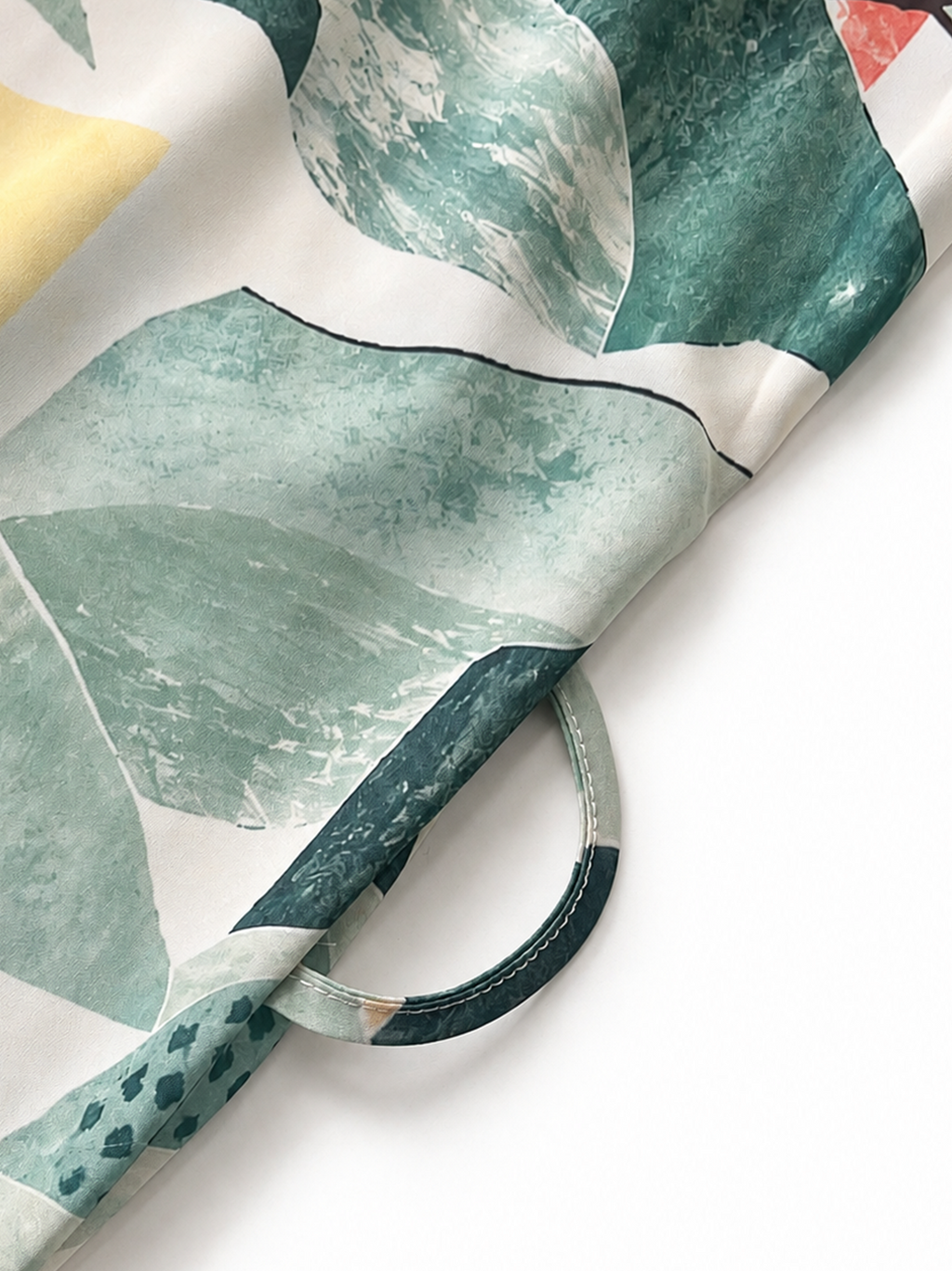 Misty Jade Garden Short Robe