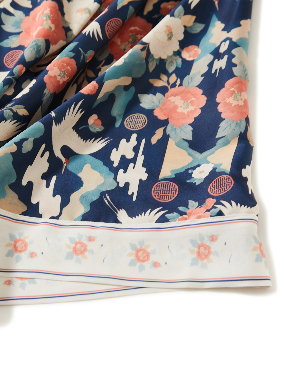 Peony Crane Garden Robe